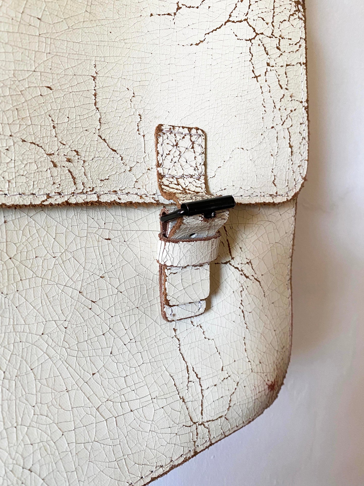 Barbara Wiggins Cream Crackle Leather Satchel